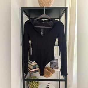 Lulus black long sleeve v neck bodysuit